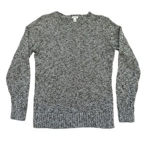 L.L Bean knit Pullover Long Sleeve white/green Sweater - Size Medium